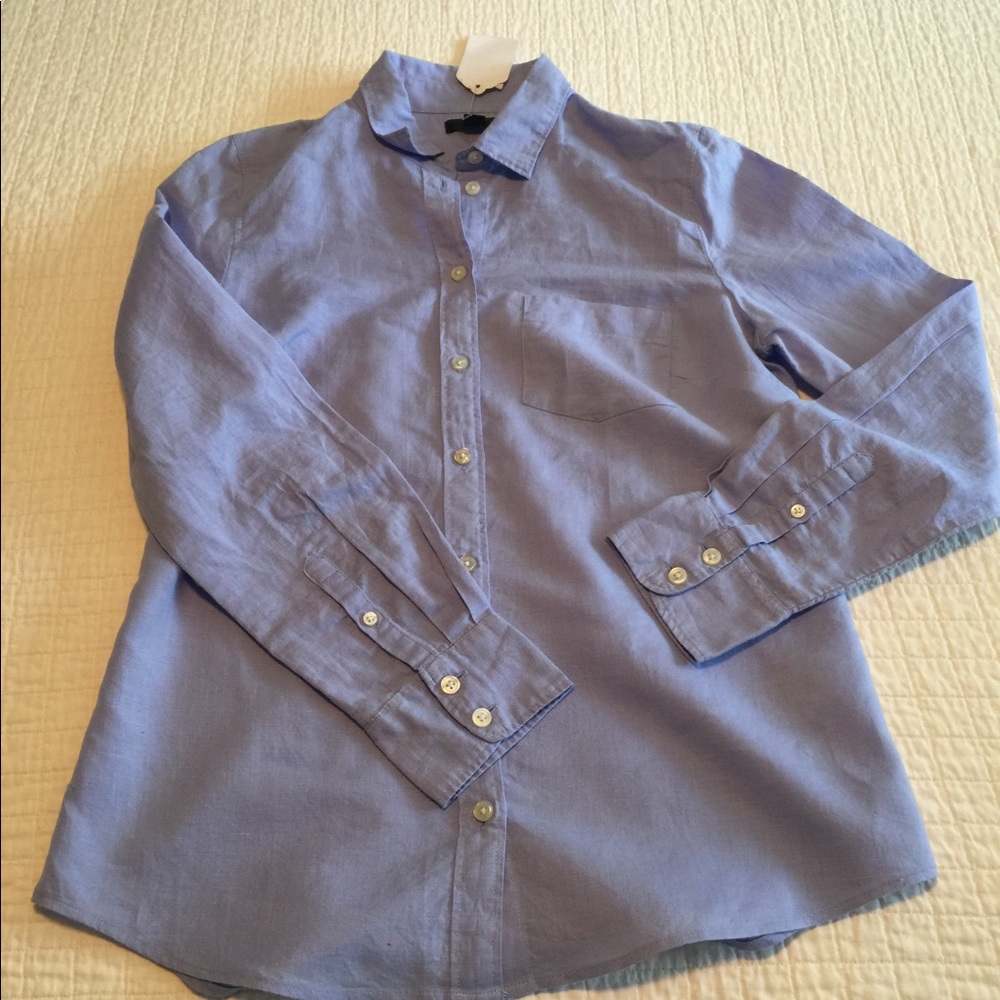 NWT JCrew light blue linen/cotton button down shirt